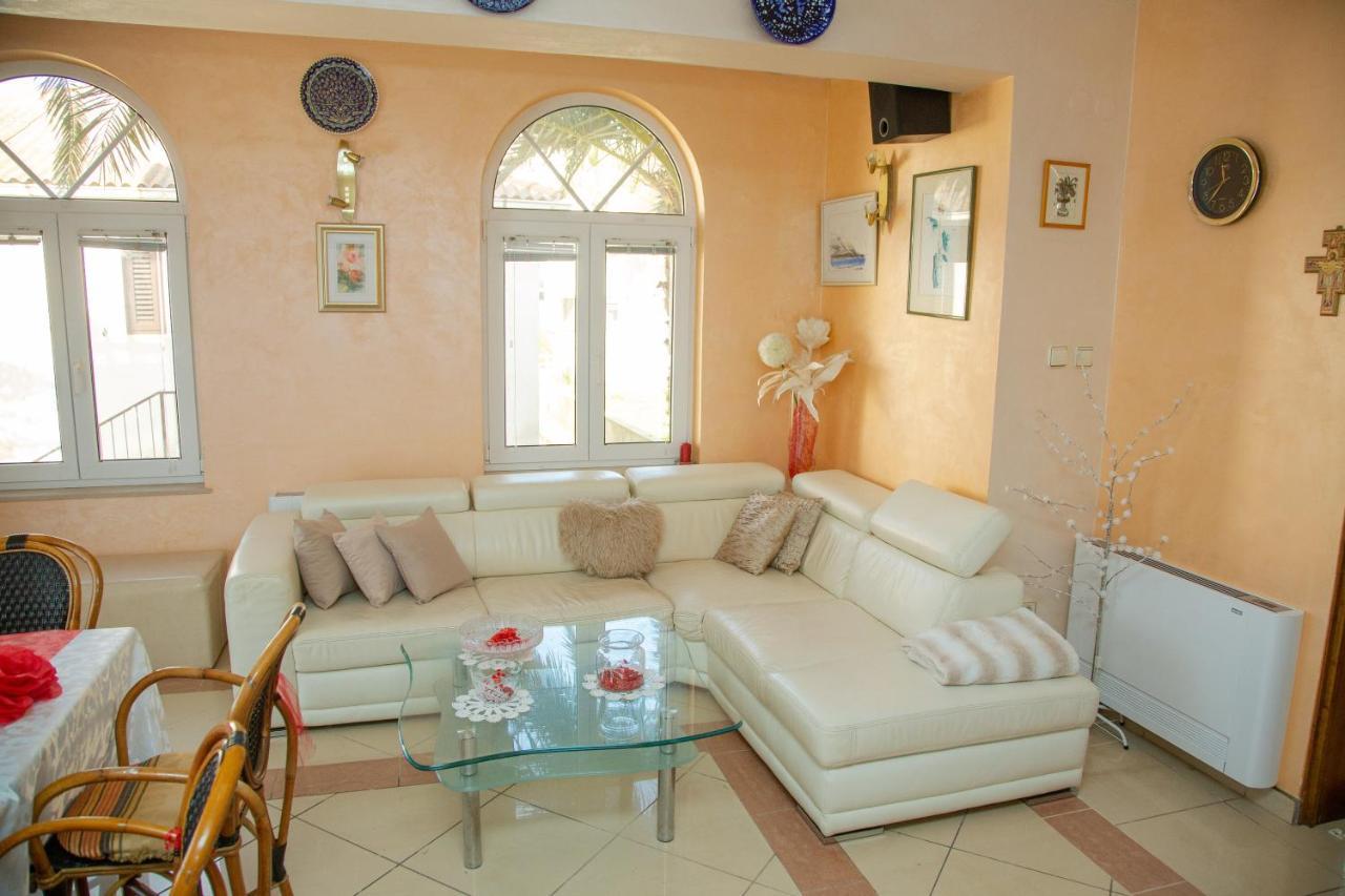 Royal Rooms נובליה מראה חיצוני תמונה